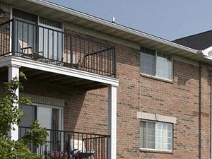 Exteriors Ridgeview Highlands Apartments & Townhomes,640 Ridgeview Circle,WI,54911 is a Access Controlled Community