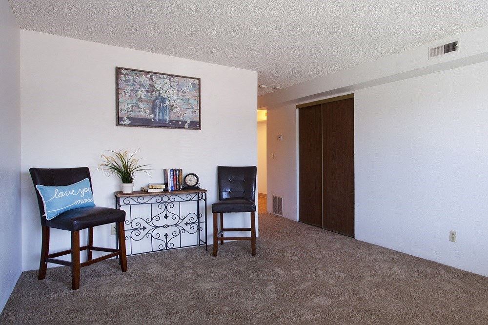 Sage Creek Apartments furnished living room