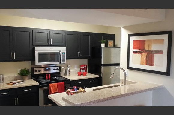 High Ridge Apartments 700 Mitc Bridge Rd Athens Ga Café High Ridge Apartment Homes Athens Georgia Kitchen With Granite Countertops