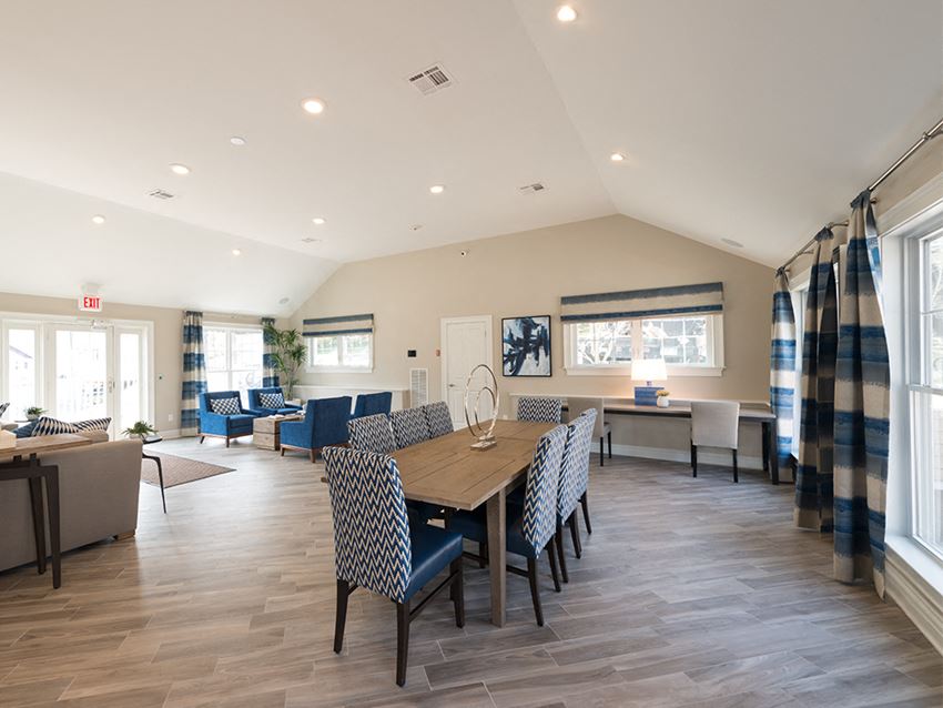 Clubhouse at Greenwich Oaks, Greenwich, CT - Photo Gallery 1