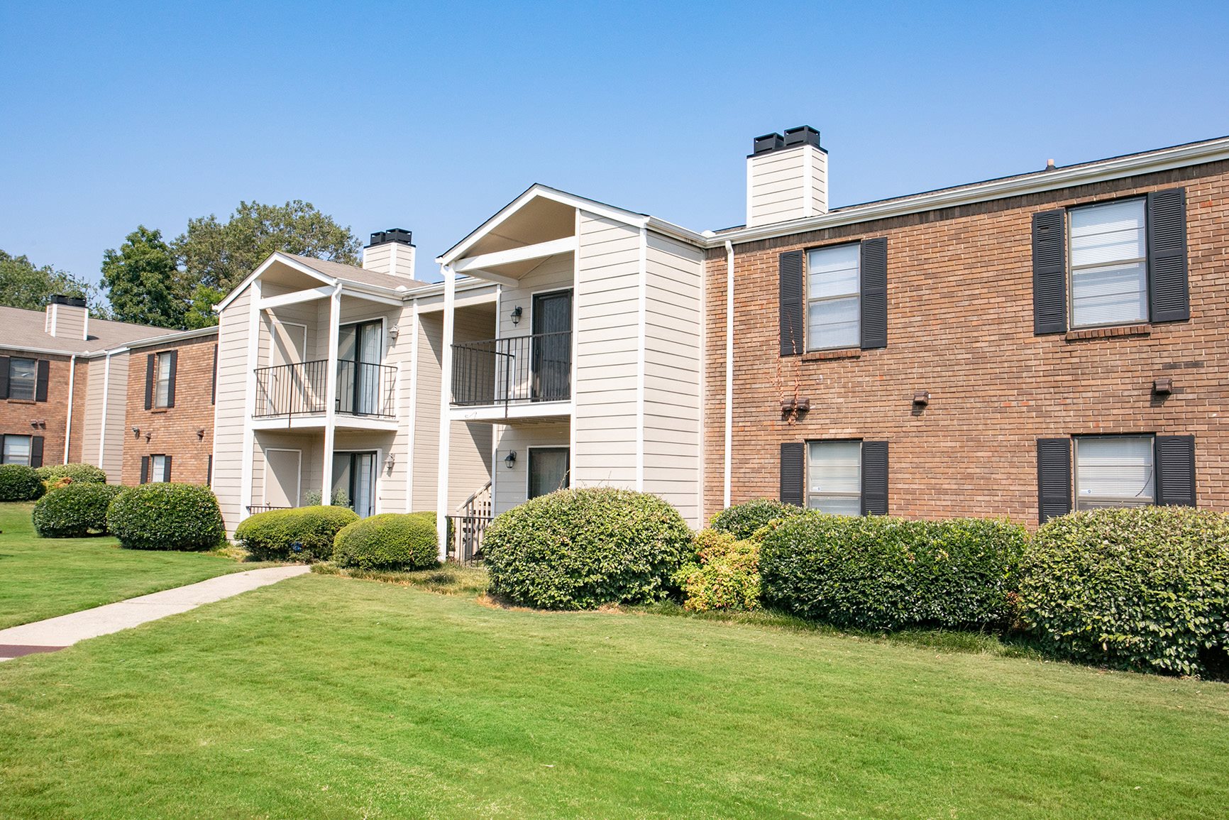 Charleston Oaks Apartments