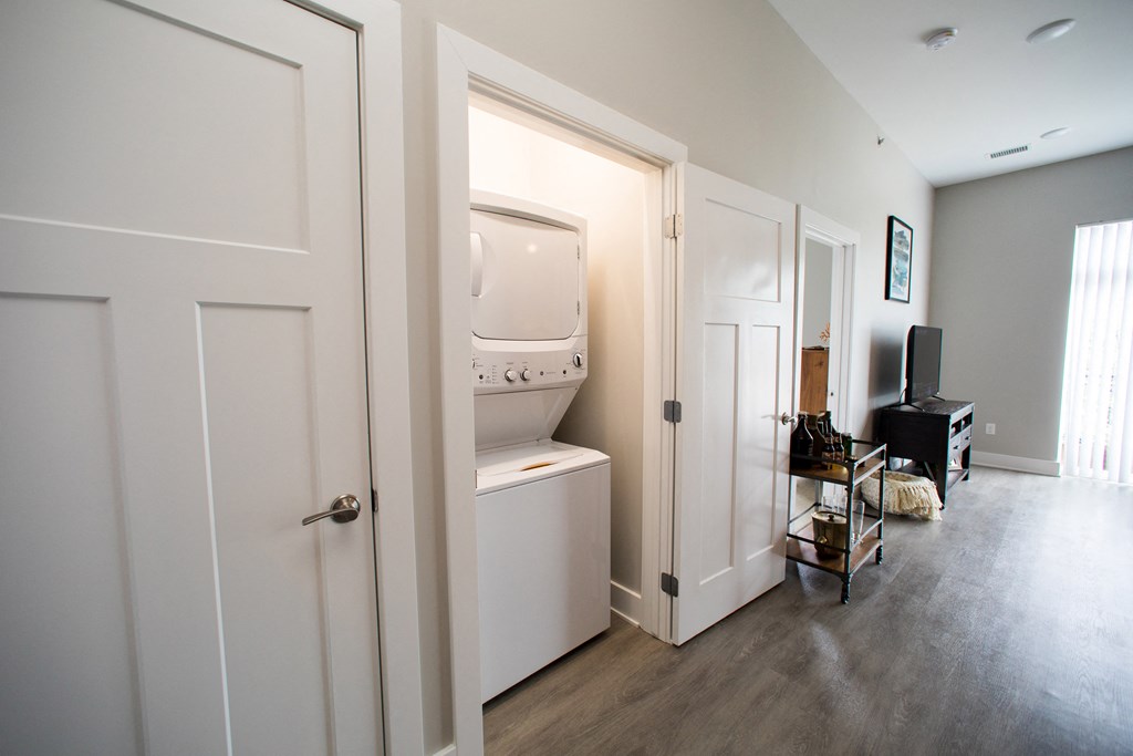 Washer Dryer at Grand Rapids Apartments | Gateway at Belknap Apartments in Grand Rapids, MI