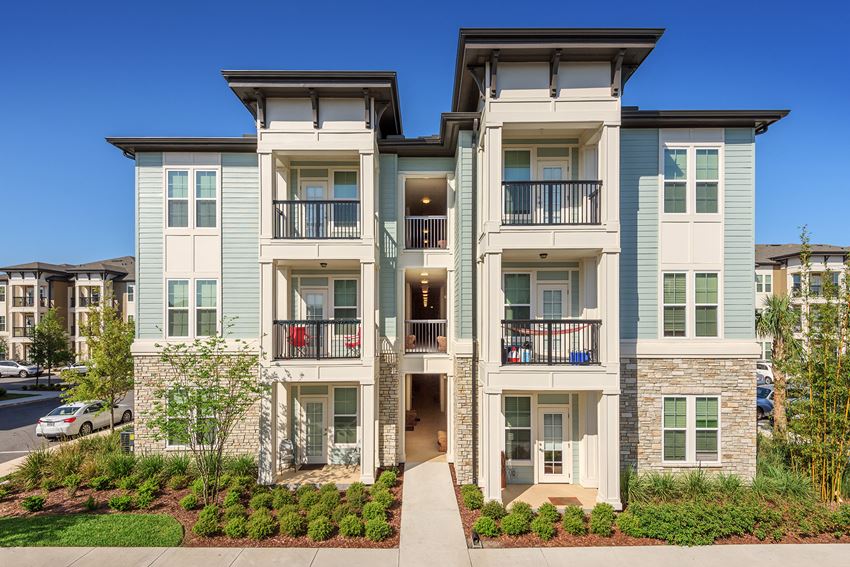 Nona Park Village Apartments - Private balcony or patio with every apartment