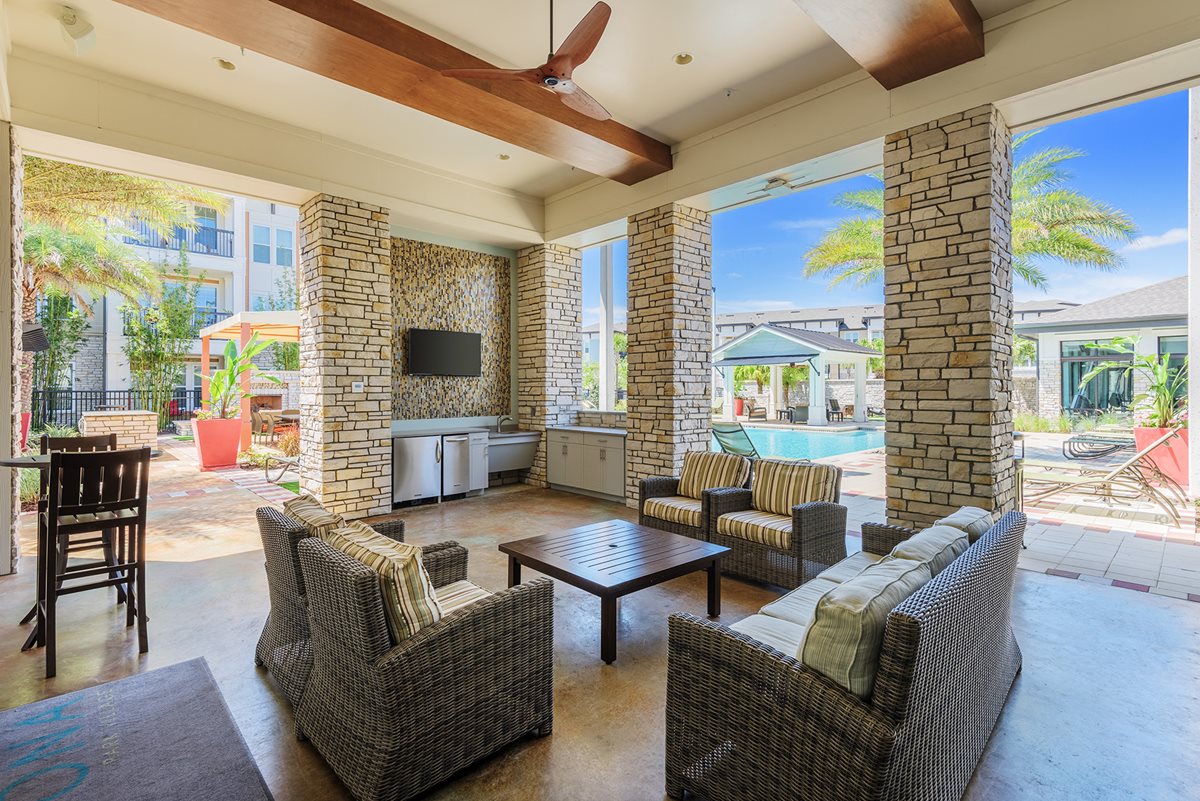 Nona Park Village Apartments