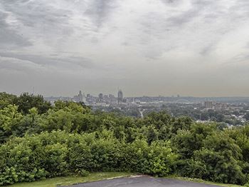 Spectacular Views of Cincinnati Skyline at Crown Pointe in Kentuckyat Crown Pointe Apartments, Kentucky