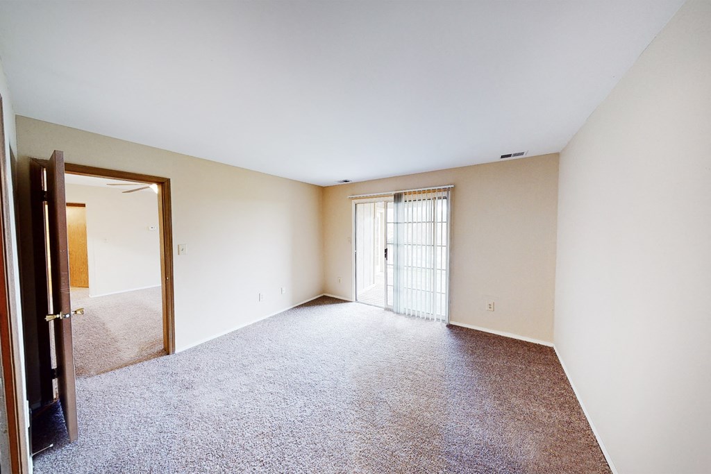 Bedroom at Woodhills Apartments, West Carrollton, 45449