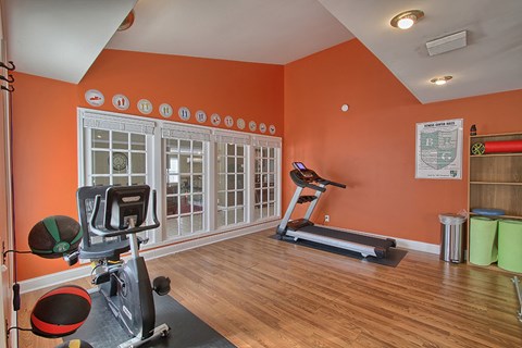 Woodhills Apartments