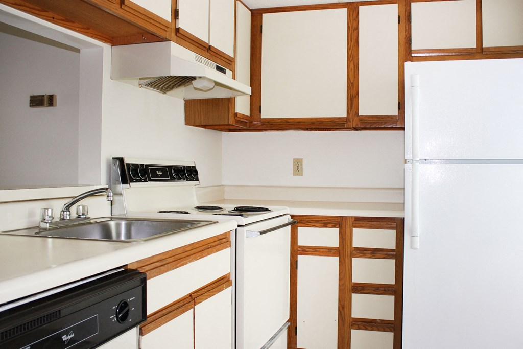 Kitchen at Woodhills Apartments, West Carrollton