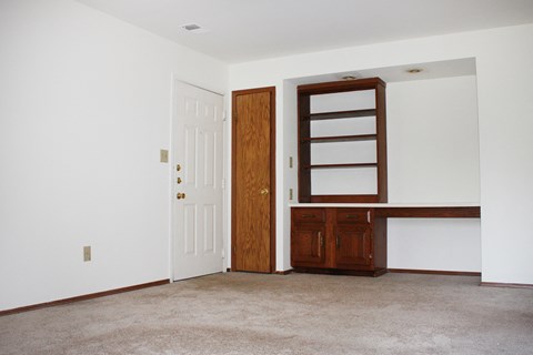 Woodhills Apartments