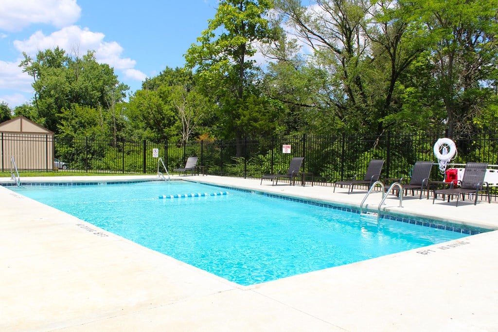 Pool View  at Barkley Ridge Apartments, Southgate, 41071