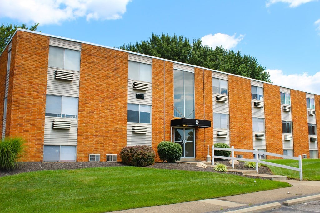 Green Outdoor Space  at Barkley Ridge Apartments, Southgate, Kentucky