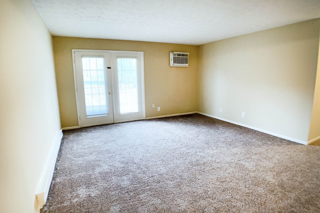 Carpeted Living Room  at Concord Woods Apartments, Ohio, 45150