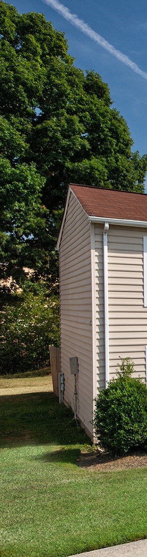 Photos and Video of Woodbriar Apartments in Richmond, VA