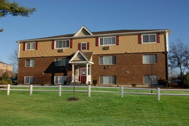 3911 Old Brown Ave 1-2 Beds Apartment for Rent