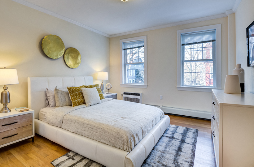 Bedroom in Auburn Harris Courtyard Brookline MA Apartments