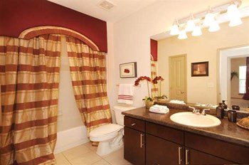 Zzz-Heights At Allen Station