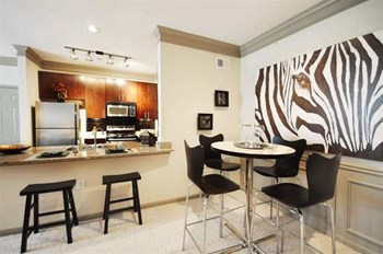 Zzz-Heights At Allen Station