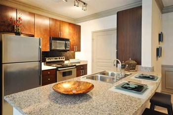 Zzz-Heights At Allen Station