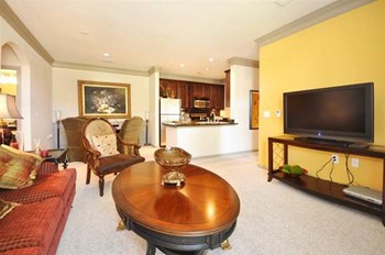 Zzz-Heights At Allen Station