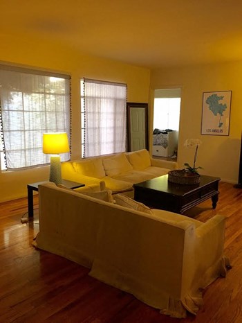 443 Midvale Avenue 2-3 Beds Apartment for Rent - Photo Gallery 2