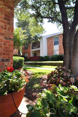 Falltree Apartments, 19200 LBJ Freeway, Mesquite, TX - RENTCafé