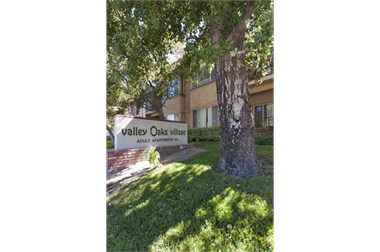 24700 Valley St. 1-2 Beds Apartment for Rent