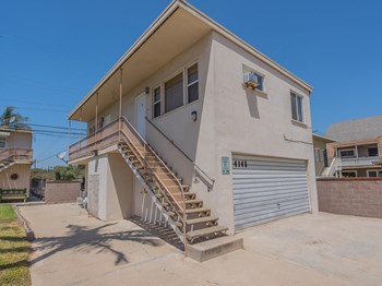 building - Photo Gallery 3