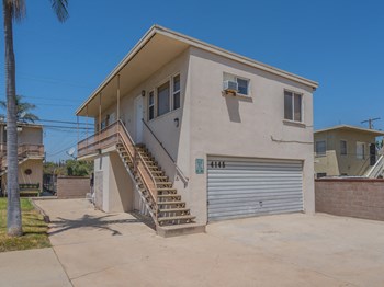building - Photo Gallery 4