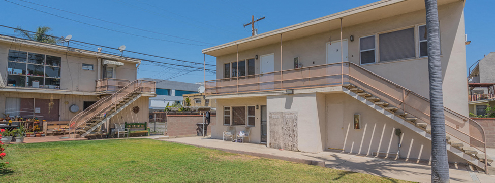 Westland Elm Apartments In Long Beach Ca
