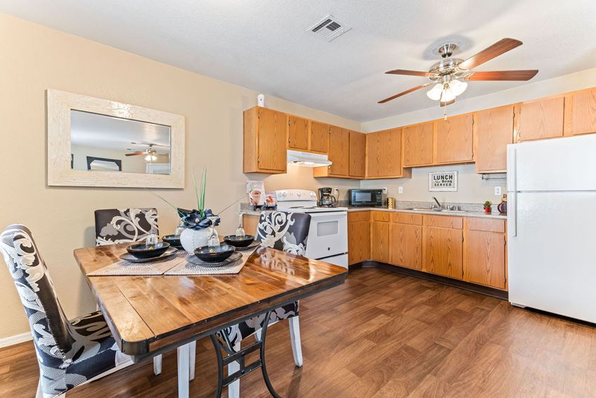 dining area - Photo Gallery