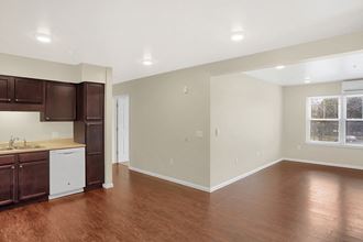 Apartments in State College Wood Floors 1311 South Atherton Street 2 Beds Apartment, Affordable for Rent - Photo Gallery