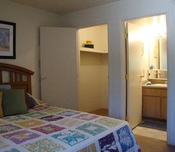 601 West Ocotillo Road 1-2 Beds Apartment for Rent - Photo Gallery 16