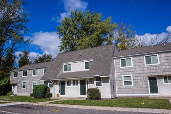 Town Home Exterior - Photo Gallery 2