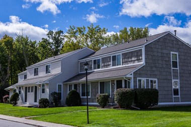 5075 Pheasant Run Drive 2-3 Beds Apartment for Rent - Photo Gallery 1