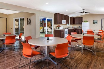 3878 Beyer Blvd. 1-3 Beds Apartment, Affordable for Rent - Photo Gallery 5