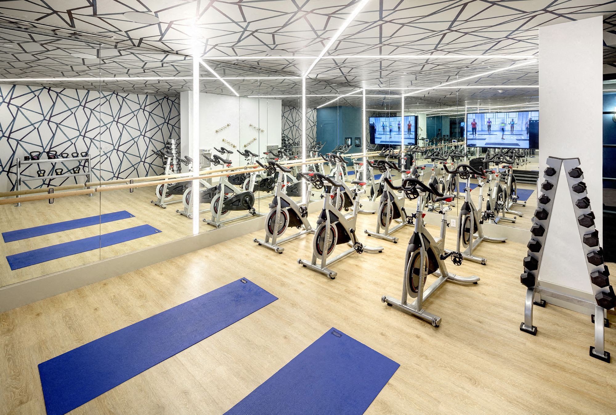 Element cycle station and yoga studio