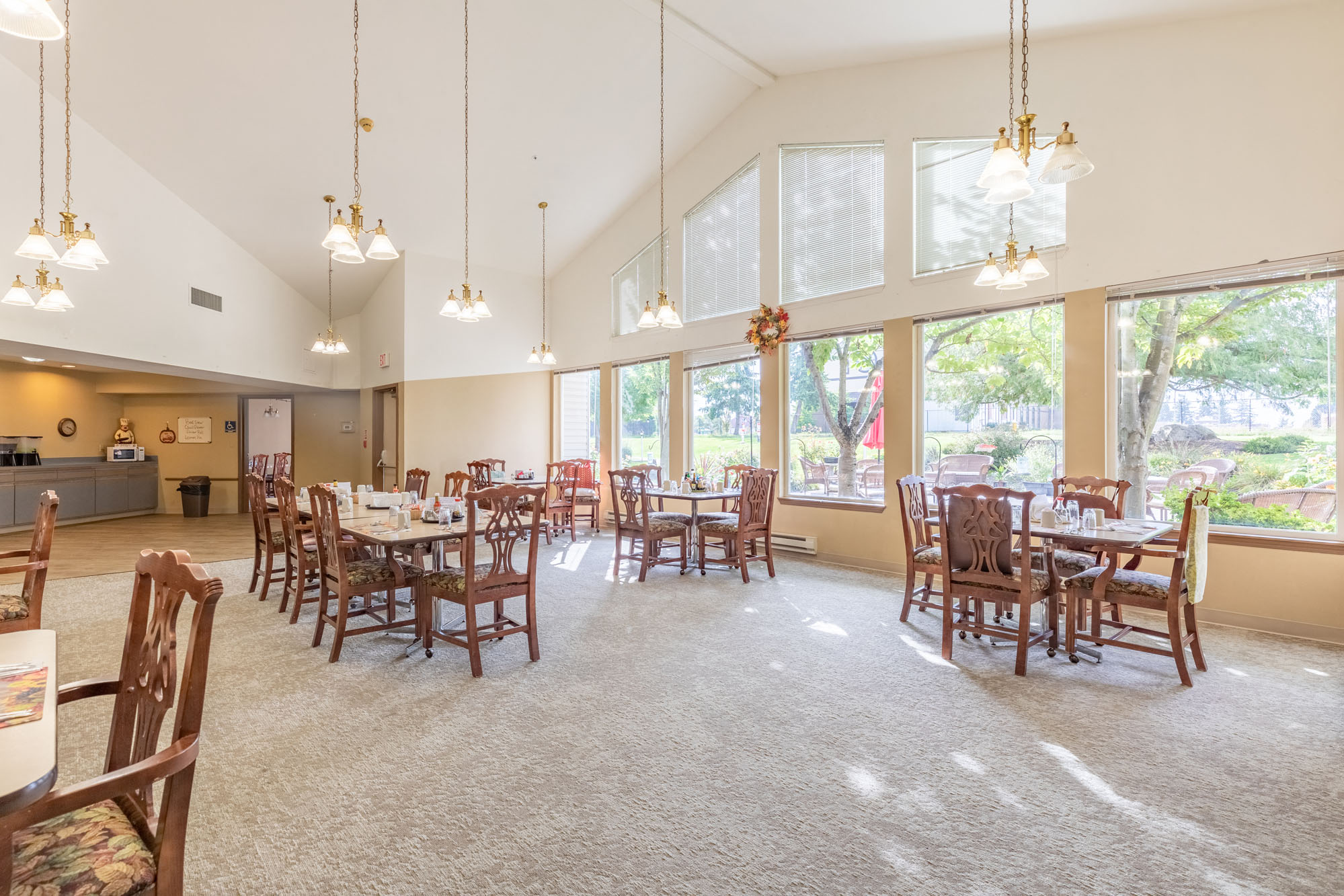 Alpine Ridge Apartments in Mount Vernon, WA