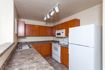 AspenRidge_Amenity_Kitchen