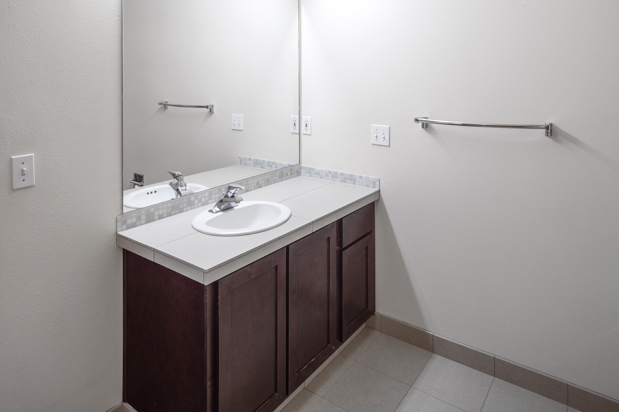 BelmontDairy_Photo_Bathroom