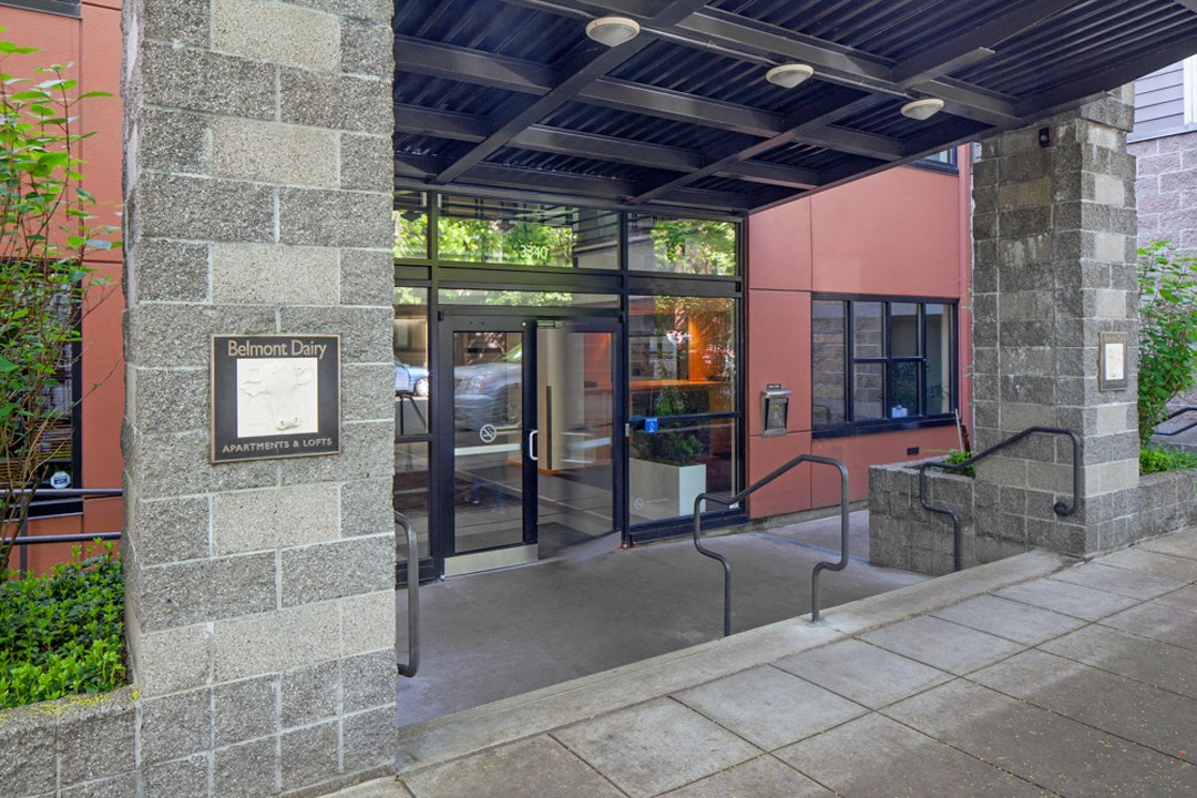 Belmont Dairy Apartments And Lofts, 3340 Southeast Morrison Street