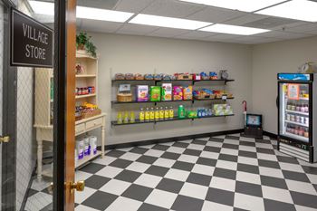 CreeksideVillage_Amentity_Store