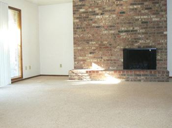 FirGrove_Amenity_FirePlace