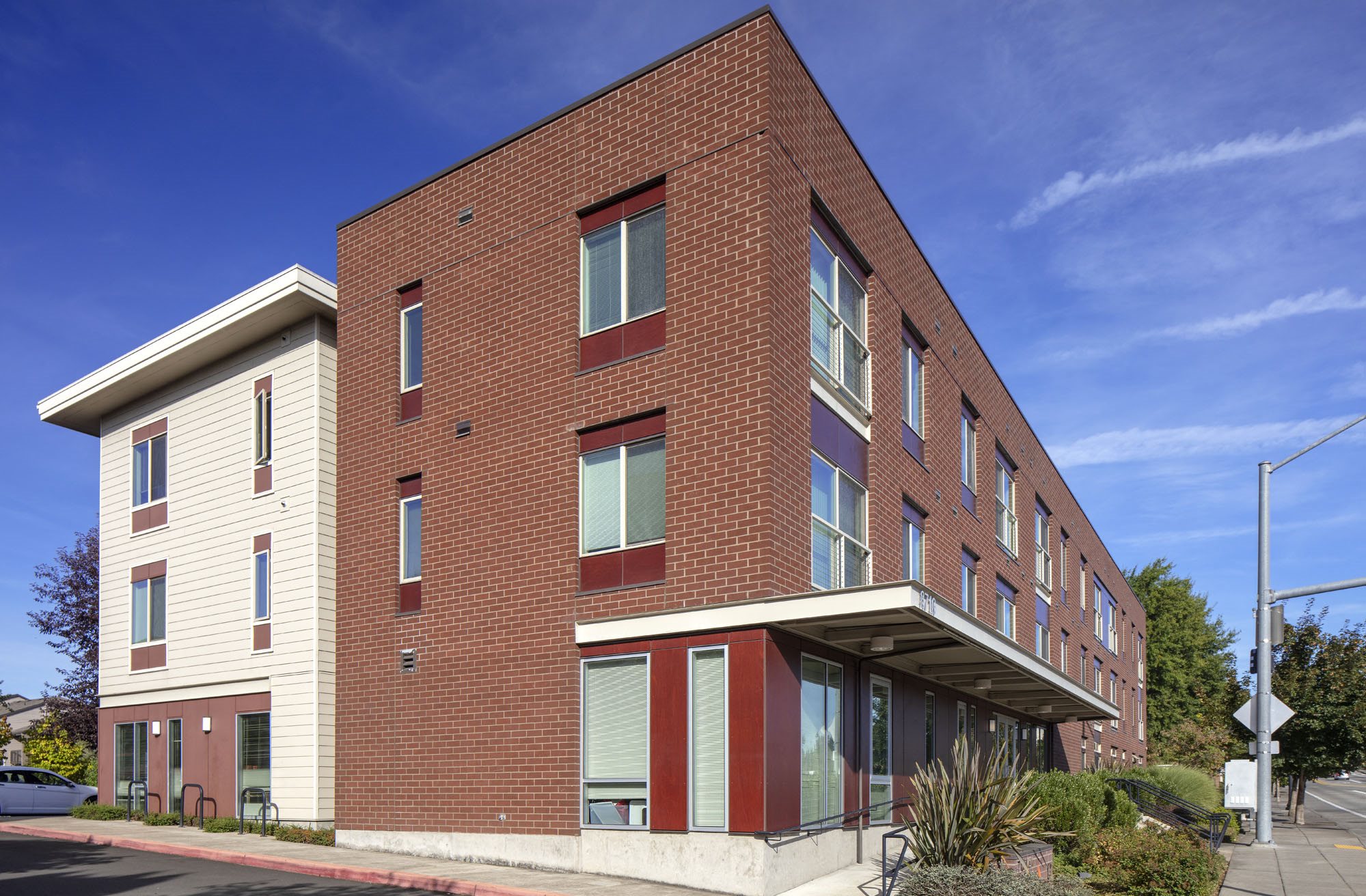 New Apartments On Happy Valley And 107Th Ave for Small Space