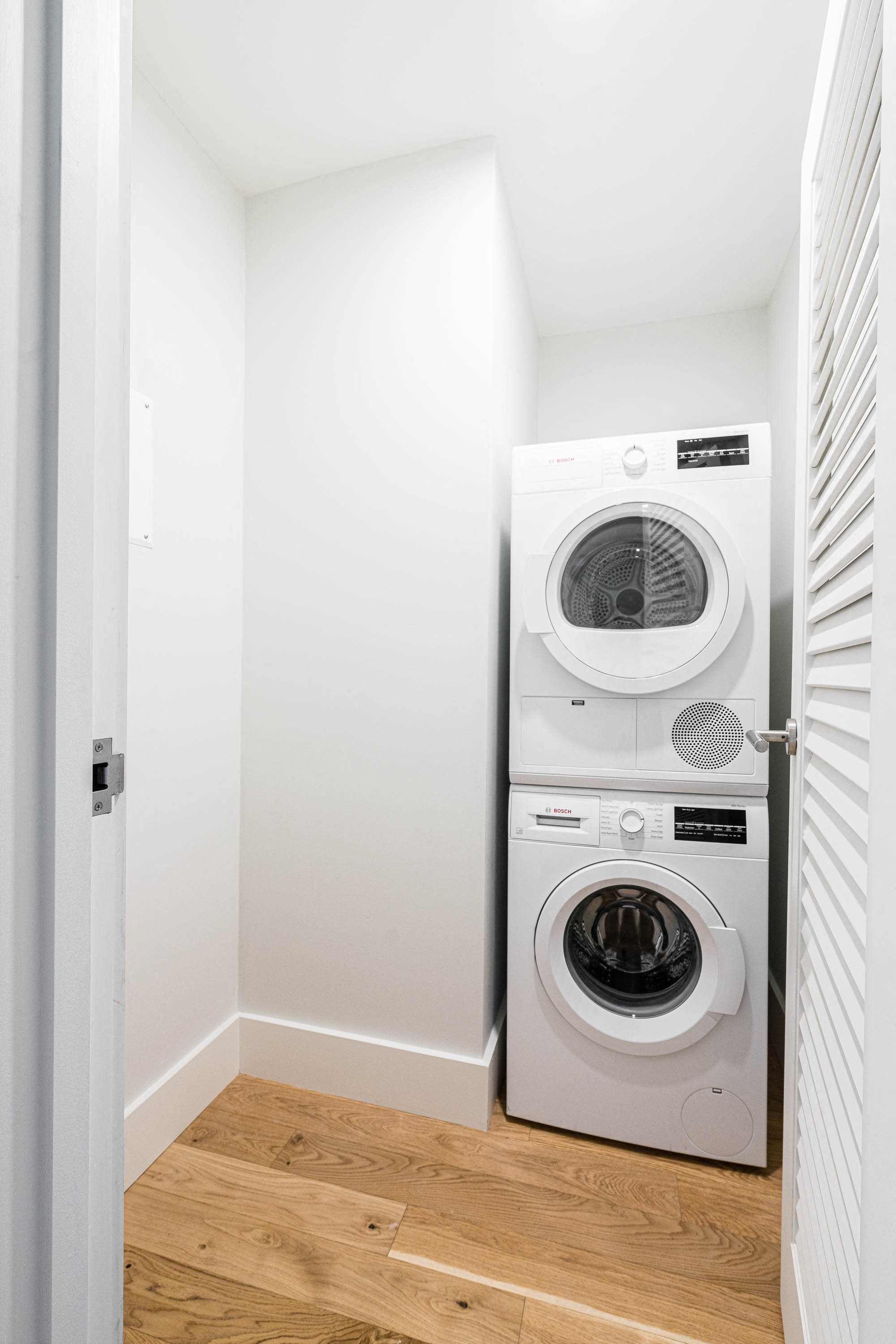 in unit GE washer and dryer