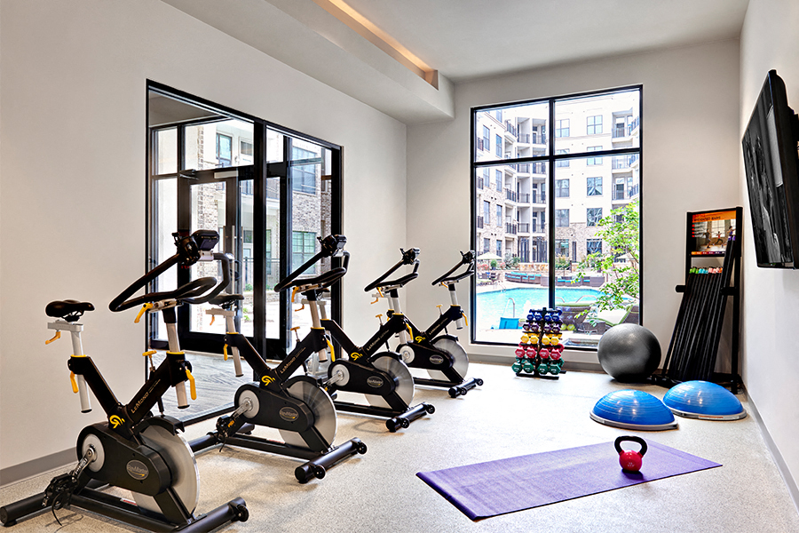 2700 Charlotte fitness studio Nashville TN - Charlotte Corridor