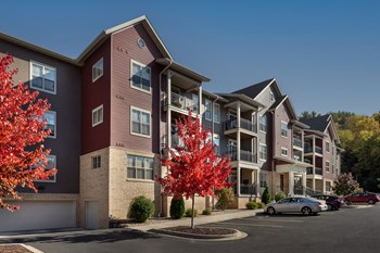 1400 Bourbon Road 1-2 Beds Apartment for Rent - Photo Gallery 2