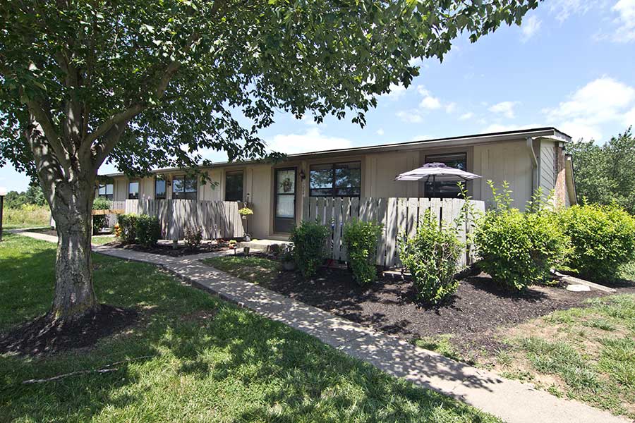 Willow Run Apartments, 901 Princeton Road, Madisonville