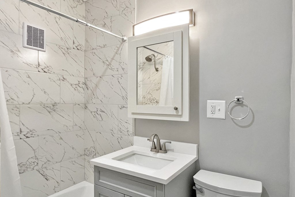 130-142 N. Humphrey Ave.