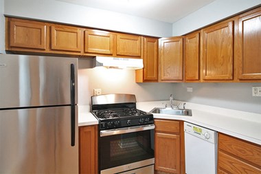 204 Marengo Ave. 1 Bed Apartment for Rent