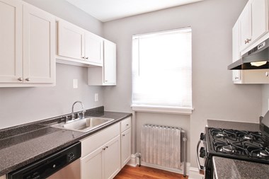 415 S. Taylor Ave. 3 Beds Apartment for Rent
